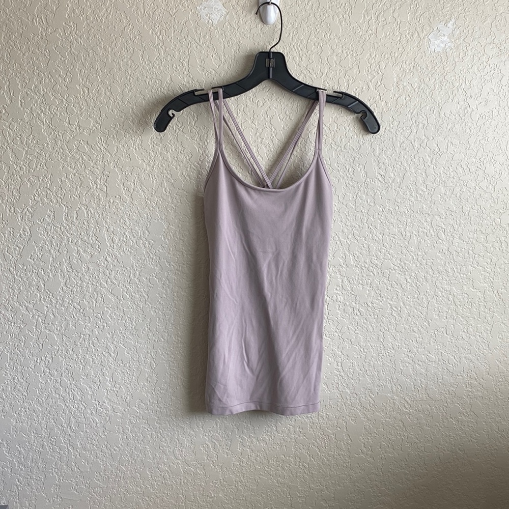 Lululemon tank